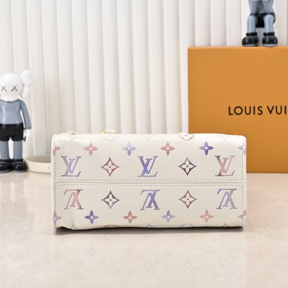 L0vis Vvtt0n Onthego PM Dream Cream 25Cm M25770