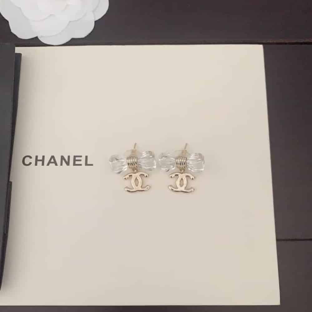 Ch**el D25 Cc Bow Earrings Gold Metal Abf537 B19997 Nafvg