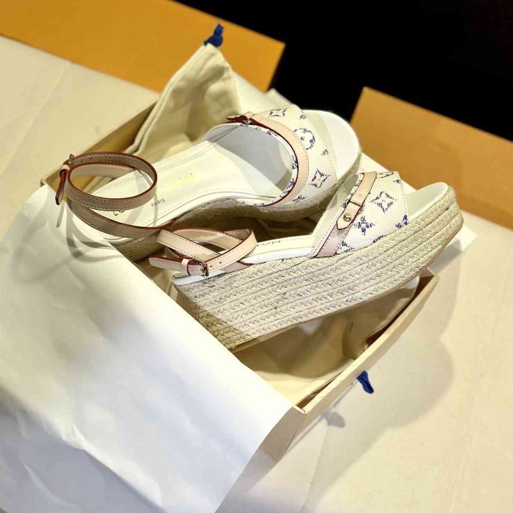 L0vis Vvtt0n Helios Wedge Sandal White 1Acsfq