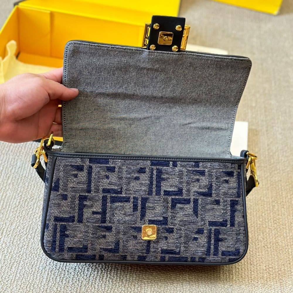F**di Baguette Ff Chenille Bag Dark Blue 27Cm