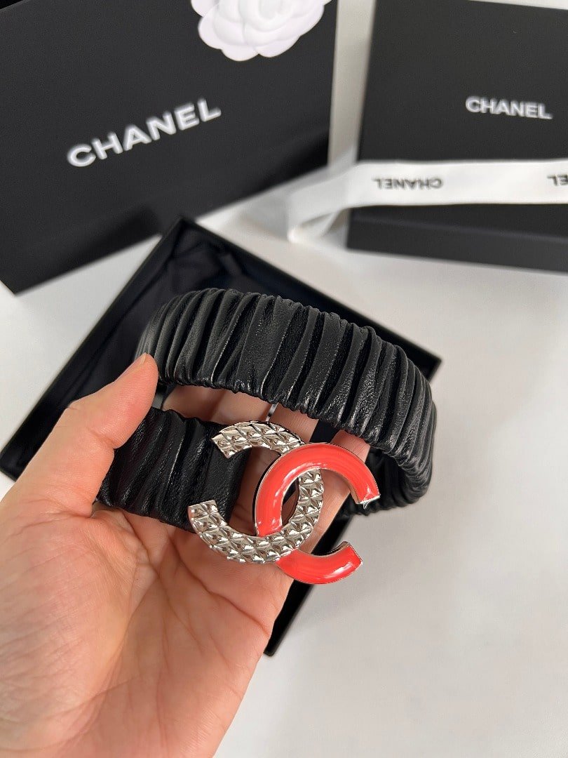 Ch**el Women’S Pearl Circle Belt Red 30Mm