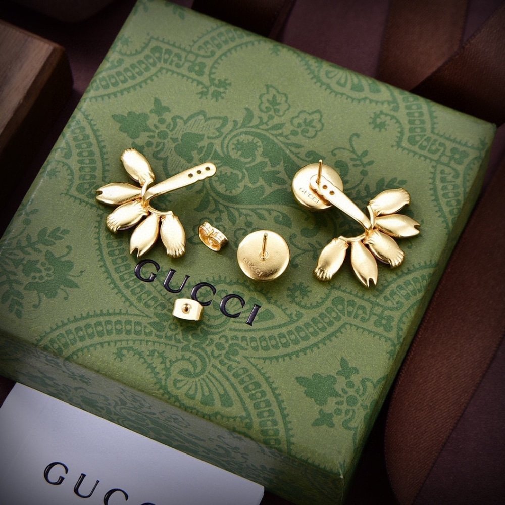 Gvc*1 Interlocking G Single Earrings Gold Tone With Pink