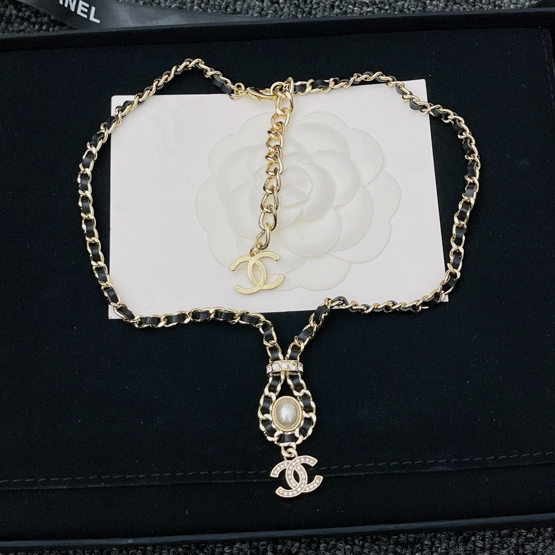 Ch**el Cc Necklace