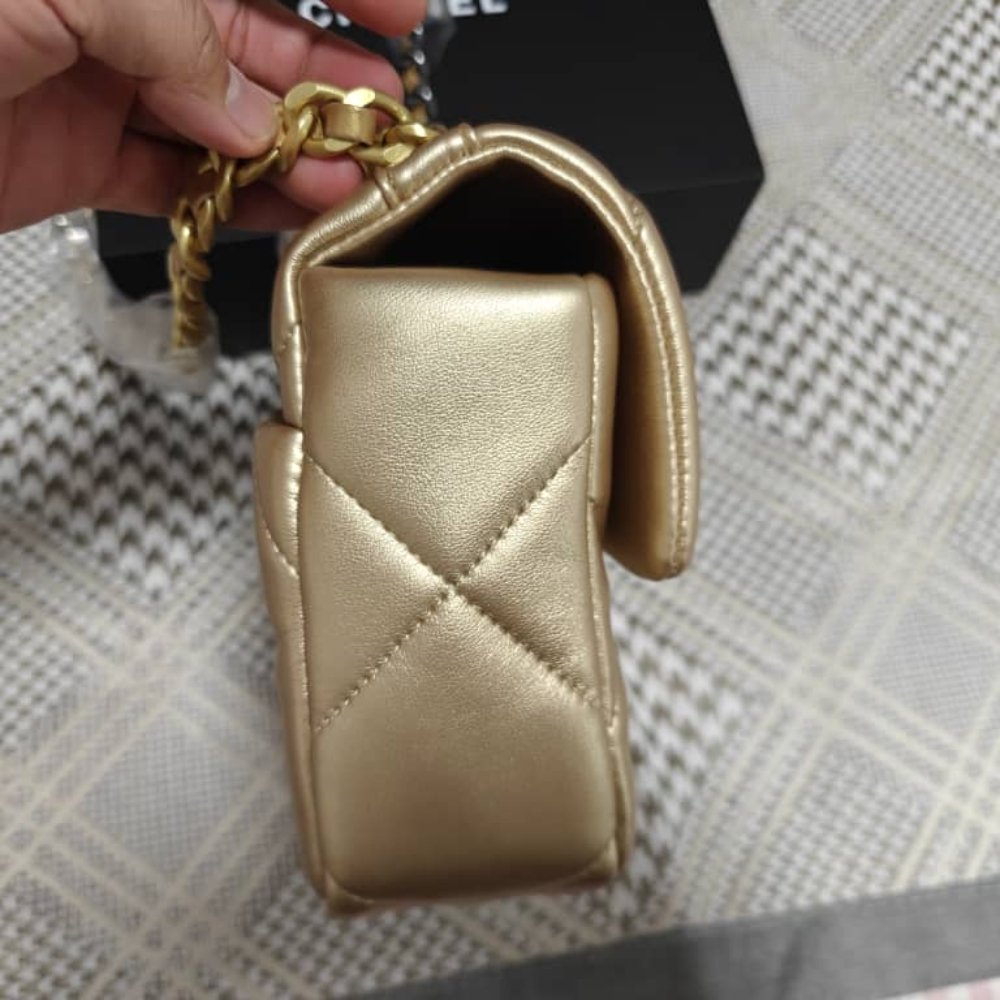 Ch**el 19 Handbag Metallic Gold And Silver Tone 26Cm As1160 B05457 Nc293
