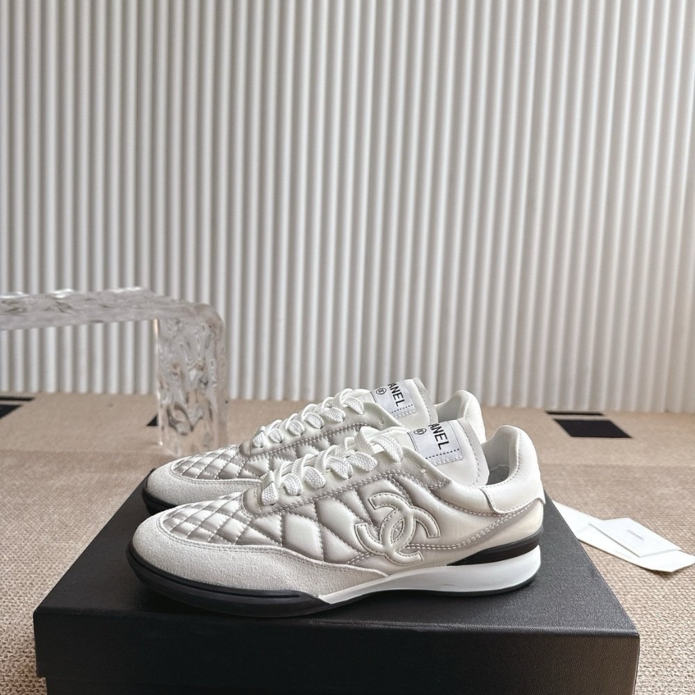 Ch**el Sneaker White And Light Gray G45839 B21630 U3090