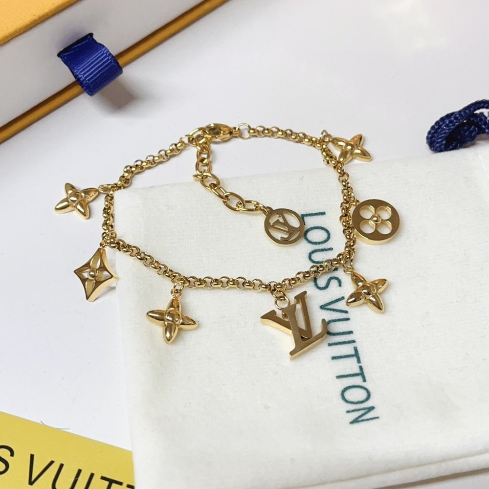 L0vis Vvtt0n Lv Iconic Charms Bracelet Gold M1376A
