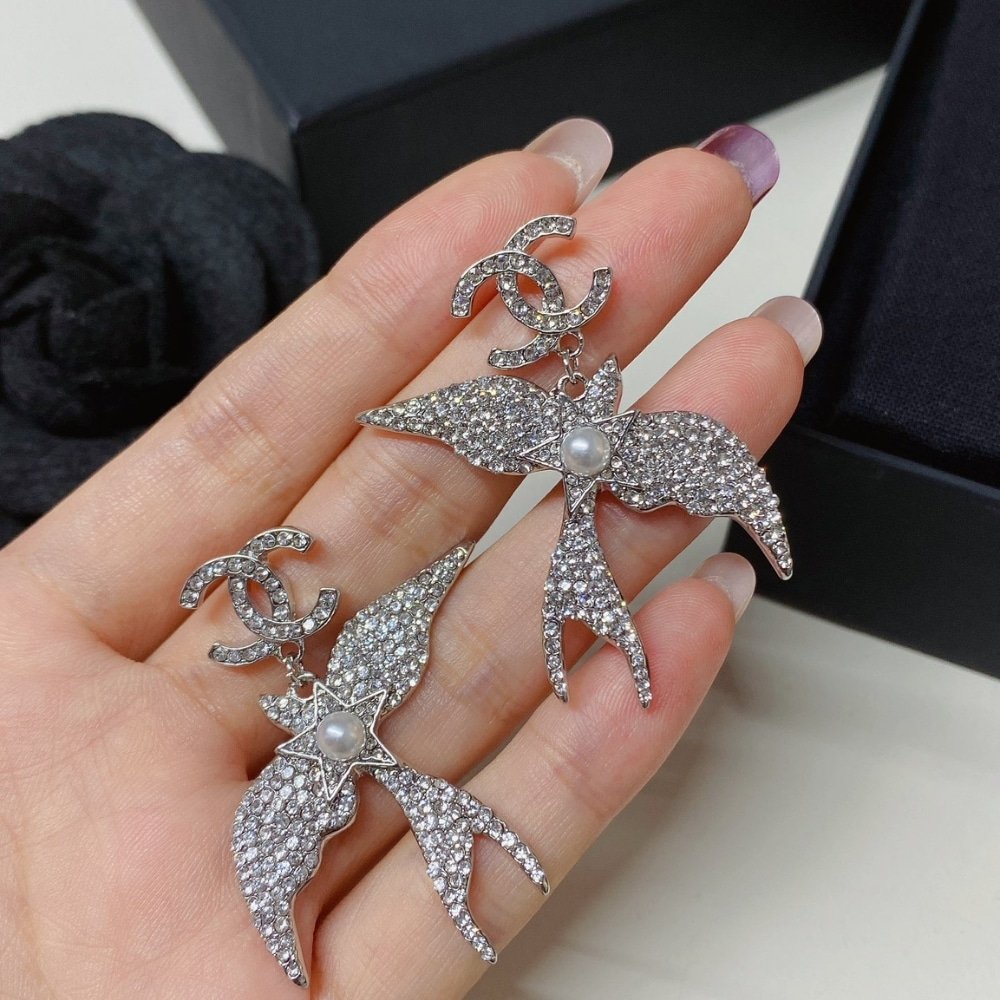 Ch**el Pendant Earrings Glass Pearls Silver Abf754 B20575 U0940