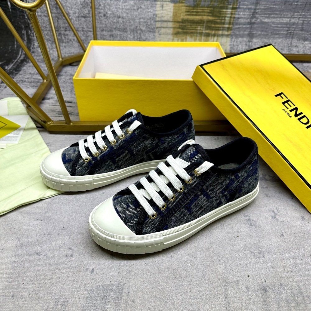 F**di Domino Ff Denim Low Top Sneaker Blue