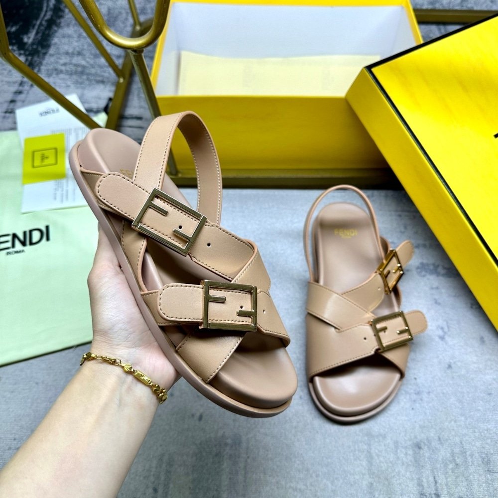 F**di Feel Leather Slides Beige 8X8647Na7F0Qb8