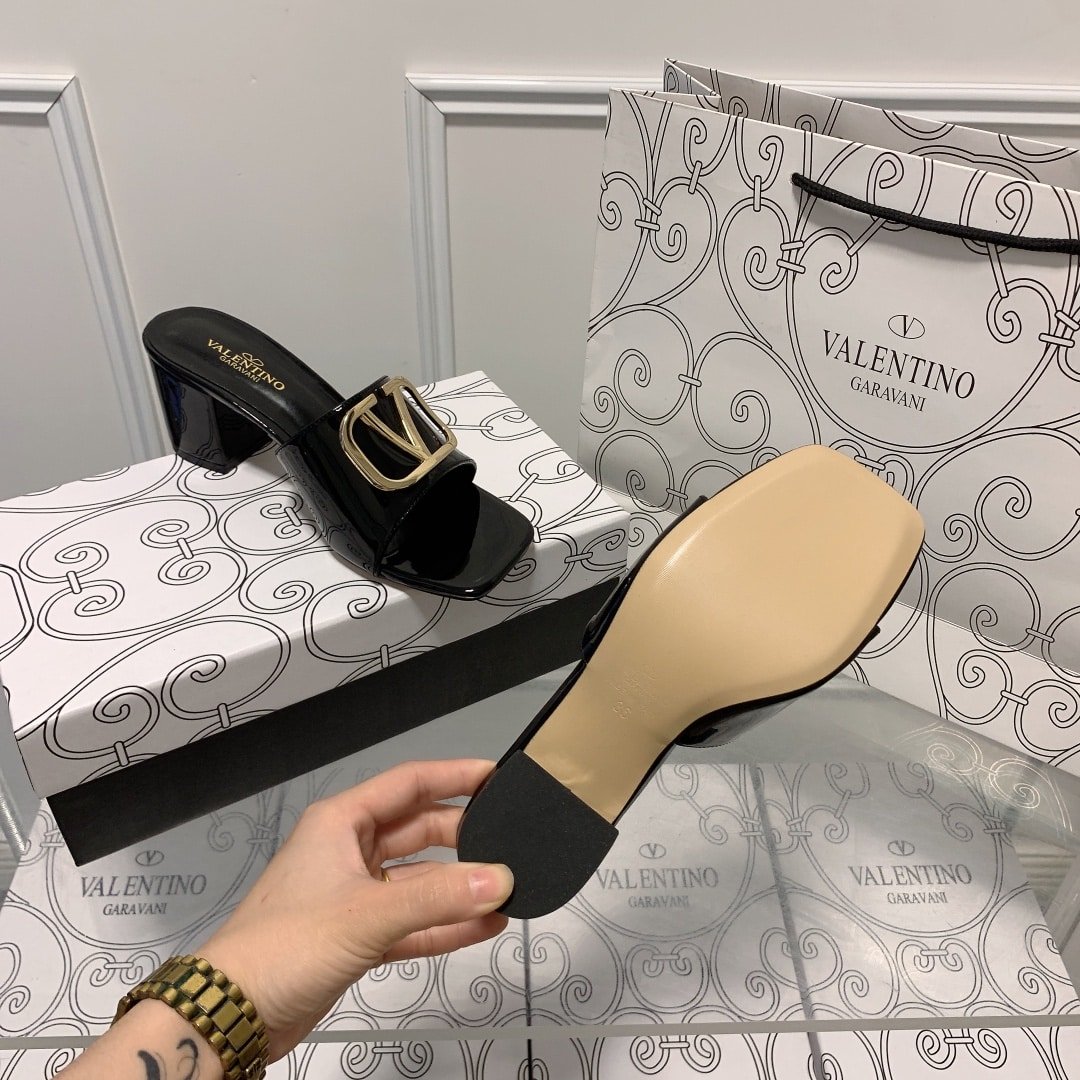 Va1e*ntin0 Vlogo Signature Square Toe Middle Heel Black Slide Sandal