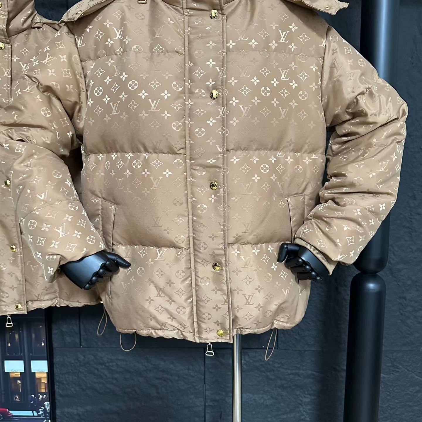 L0vis Vvtt0n Monogram Puffer Jacket Beige 1Aiozf
