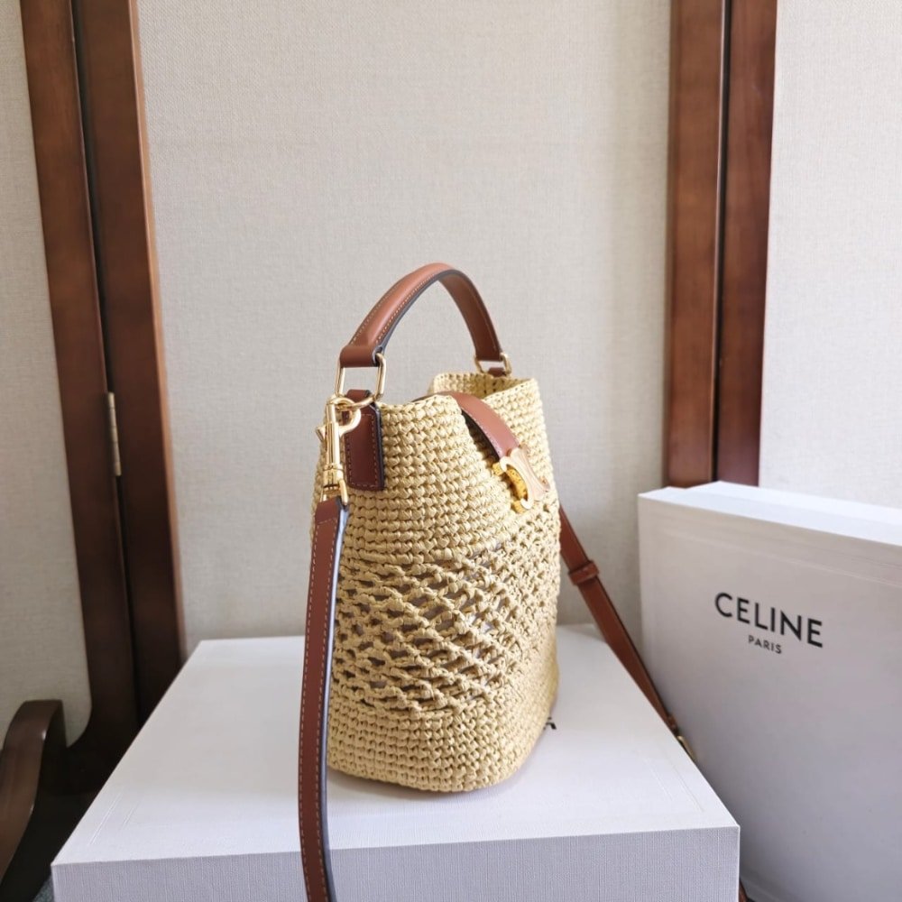 [S*per Vip 1:1] Ce1i*e Small L0vise Bucket In Raffia Natural And Tan 19Cm 119742Gns 02Nt