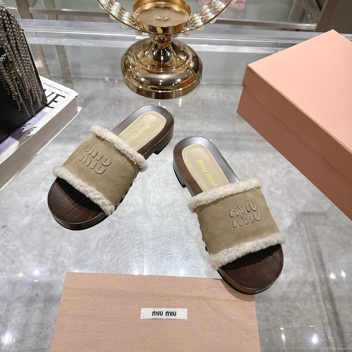M1um1u Suede Clogs Desert Beige 5Z505E Z0G F0F24 F Zf30