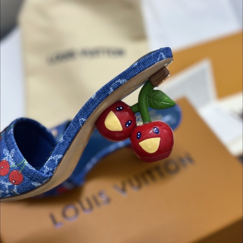 L0vis Vvtt0n X Takashi Murakami Lily Mule Denim Blue 1Ahltf