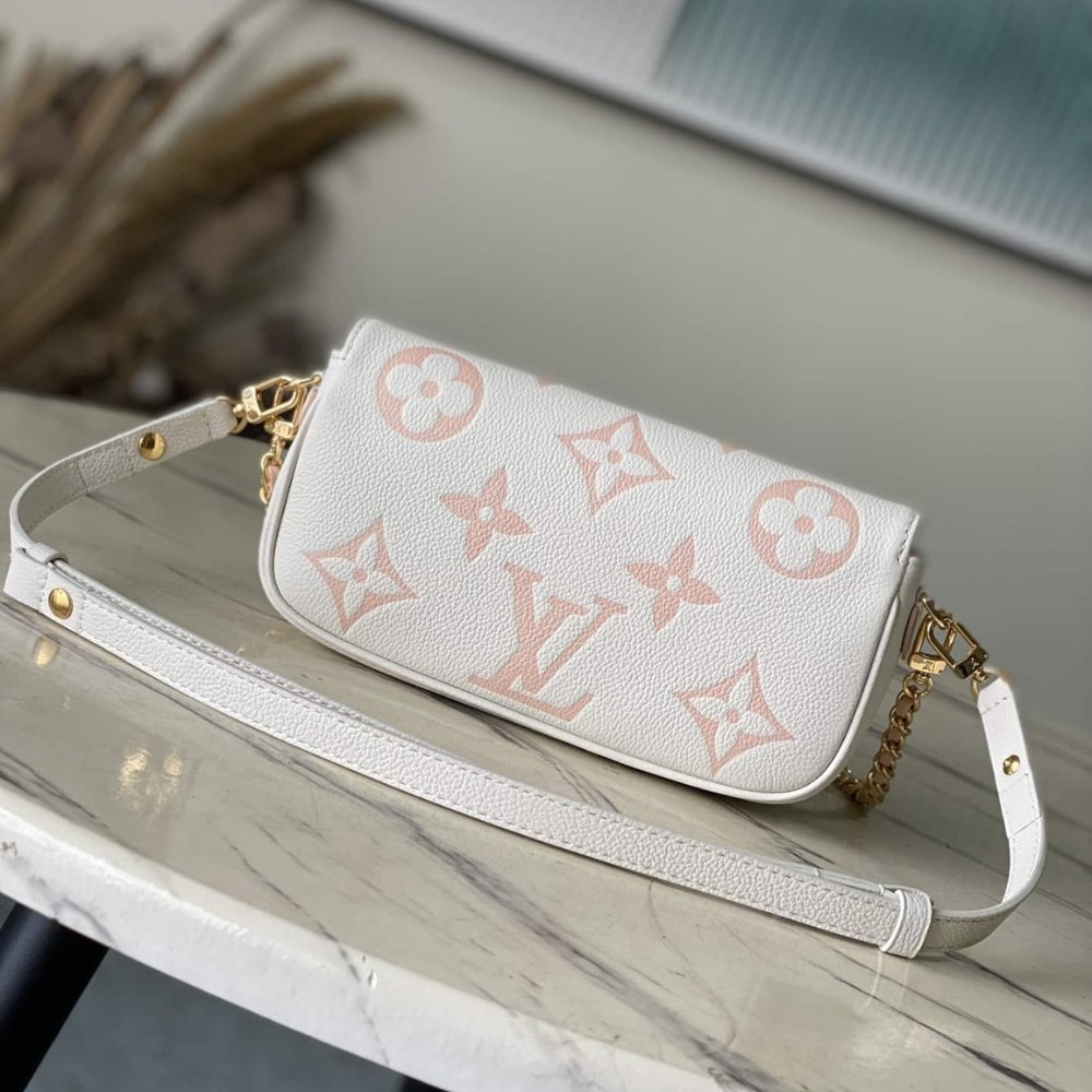 [S*per Vip 1:1] L0vis Vvtt0n Wallet On Chain Ivy 23Cm M83026