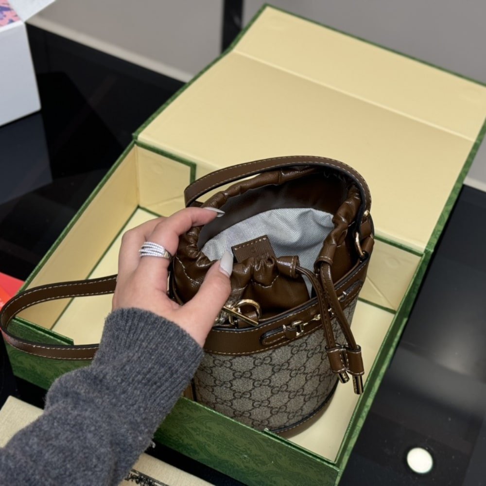 Gvc*1 Horsebit 1955 Small Bucket Bag Brown 18Cm