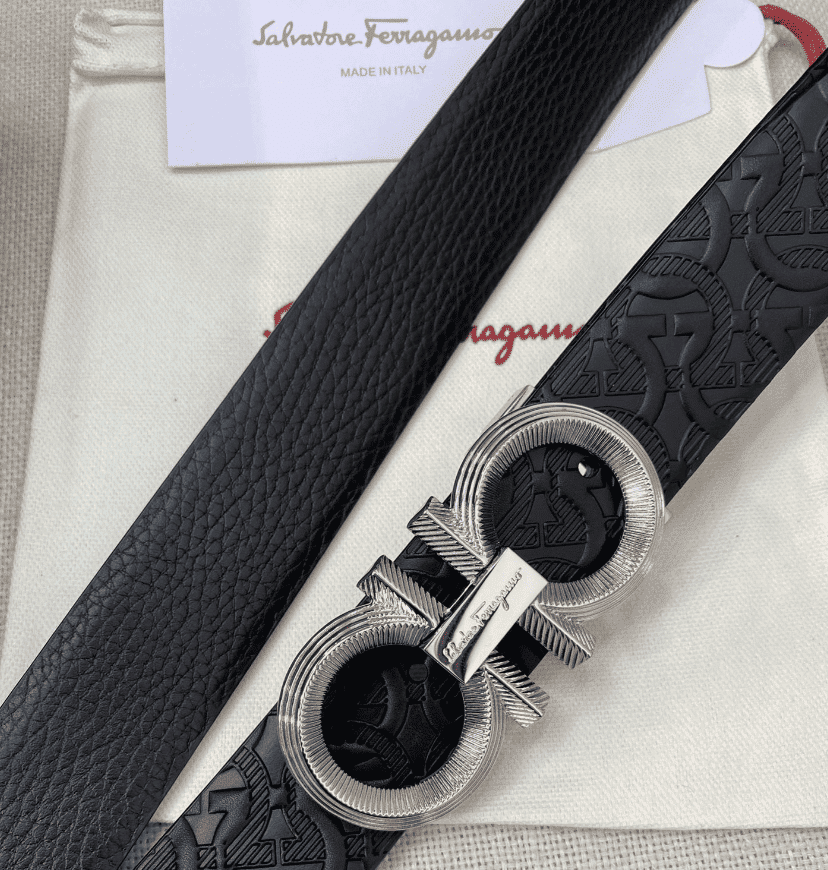 Salvatore Ferragamo Gancini Black Leather Belt With Silver Metal Buckle
