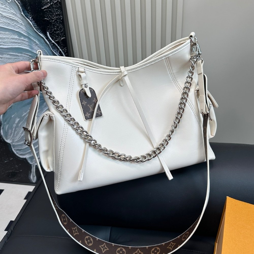 L0vis Vvtt0n Carryall Cargo Vibe PM Bag White 34Cm M12919
