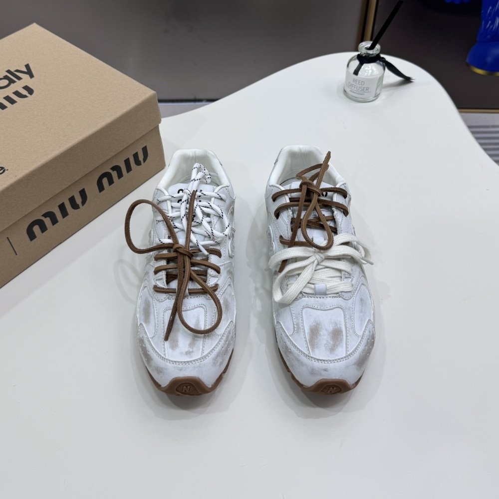 Miu Miu X New Balance 530 Sl Leather Sneaker White And Brown 5E165E 3F33 F0009 F D005