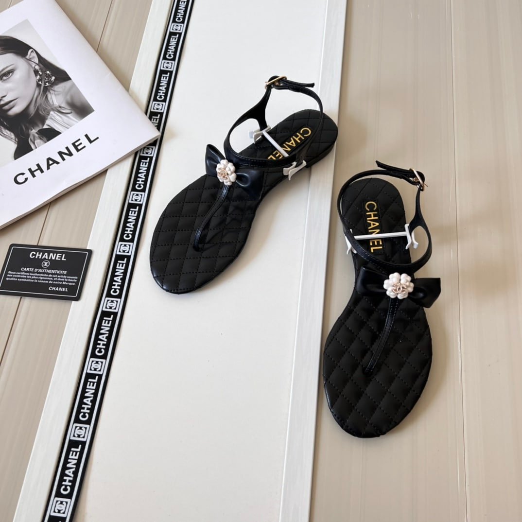 Ch**el Black Quilted Leather With White Camellia Cc Logo Sandals G45258 X01000 94305