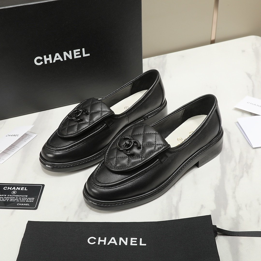 Ch**el Cc Nib Turnlock Moccasins Flat Loafers Black