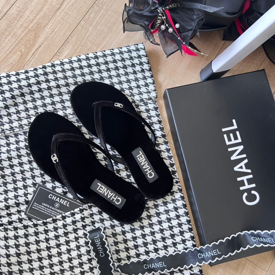 Ch**el Thongs Slipper Velvet In Black G45716 B16716 94305