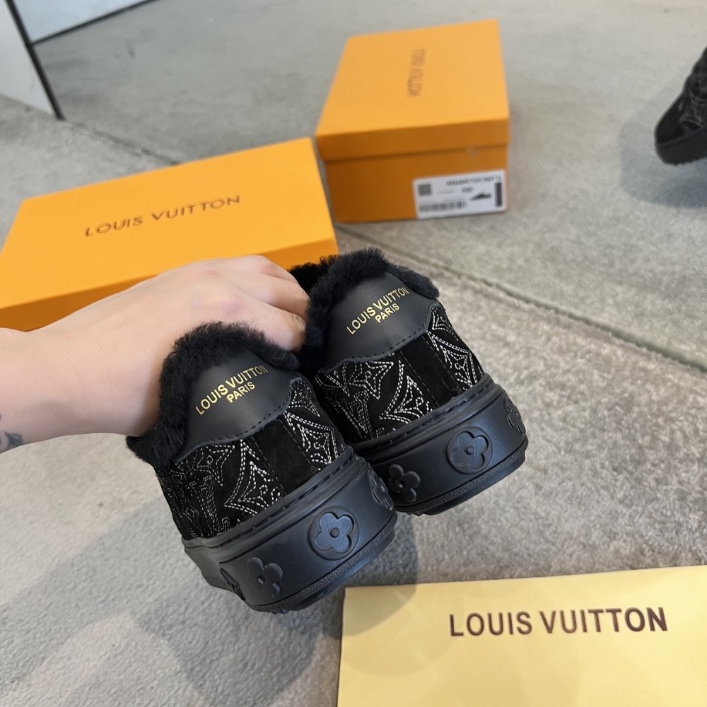 L0vis Vvtt0n Time Out Trainers Black 1Aidhw