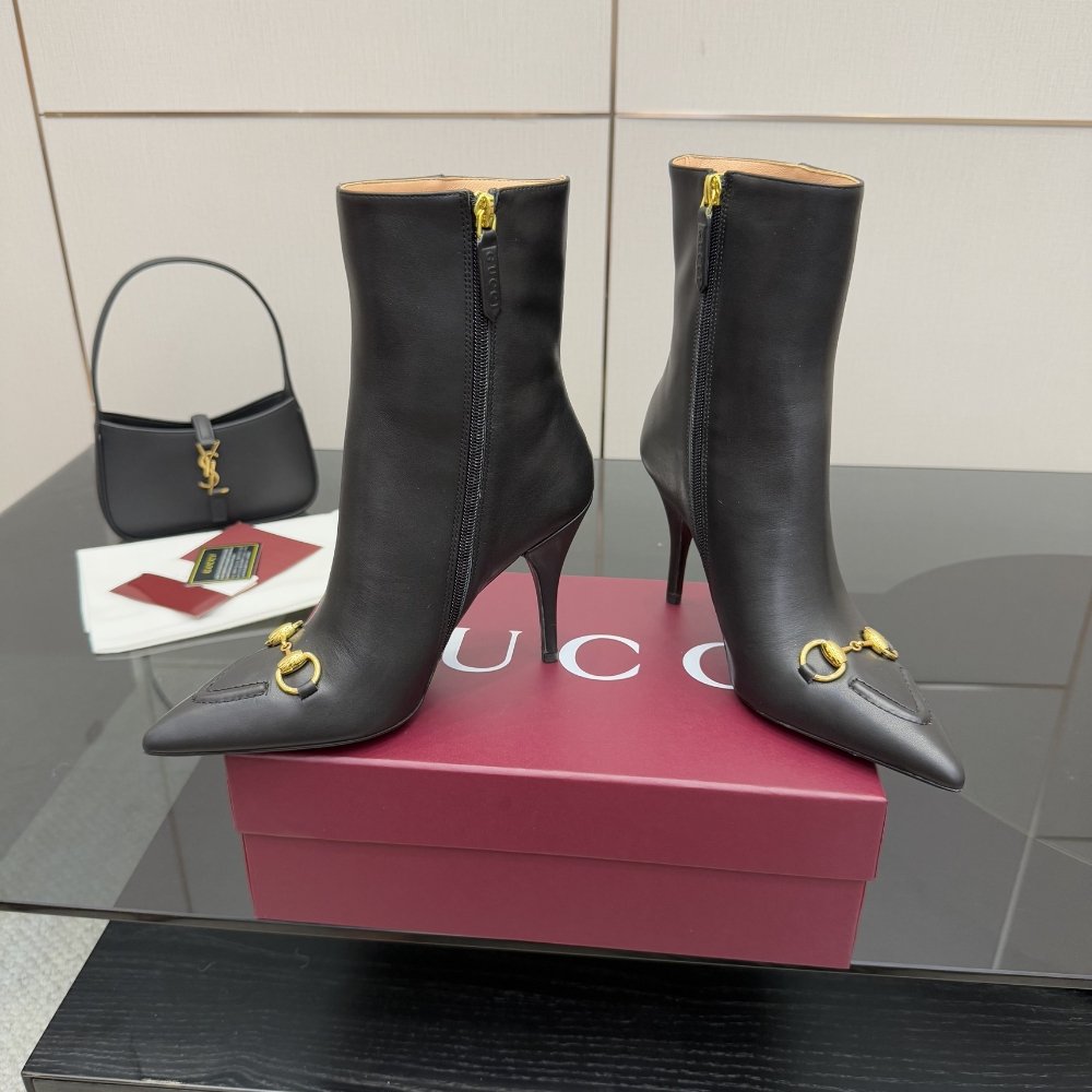 Gvc*1 Women Ankle Boot With Horsebit Black Leather 835741 Bko00 1000