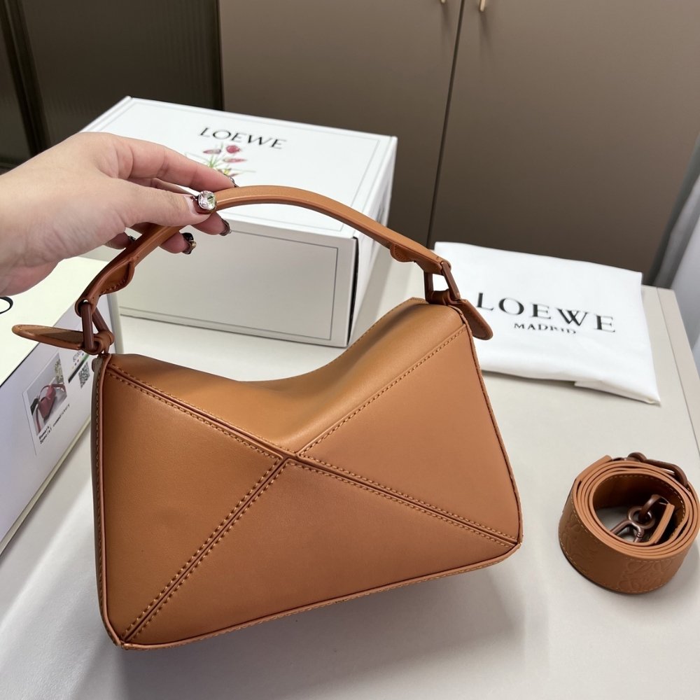 L0ew* Small Featherlight Puzzle Bag Brown 24Cm A510S21X88 3627