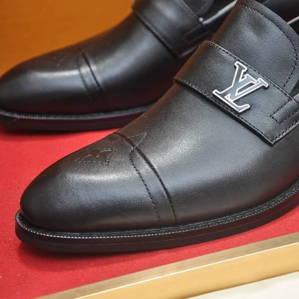 L0vis Vvtt0n Men Loafers Black
