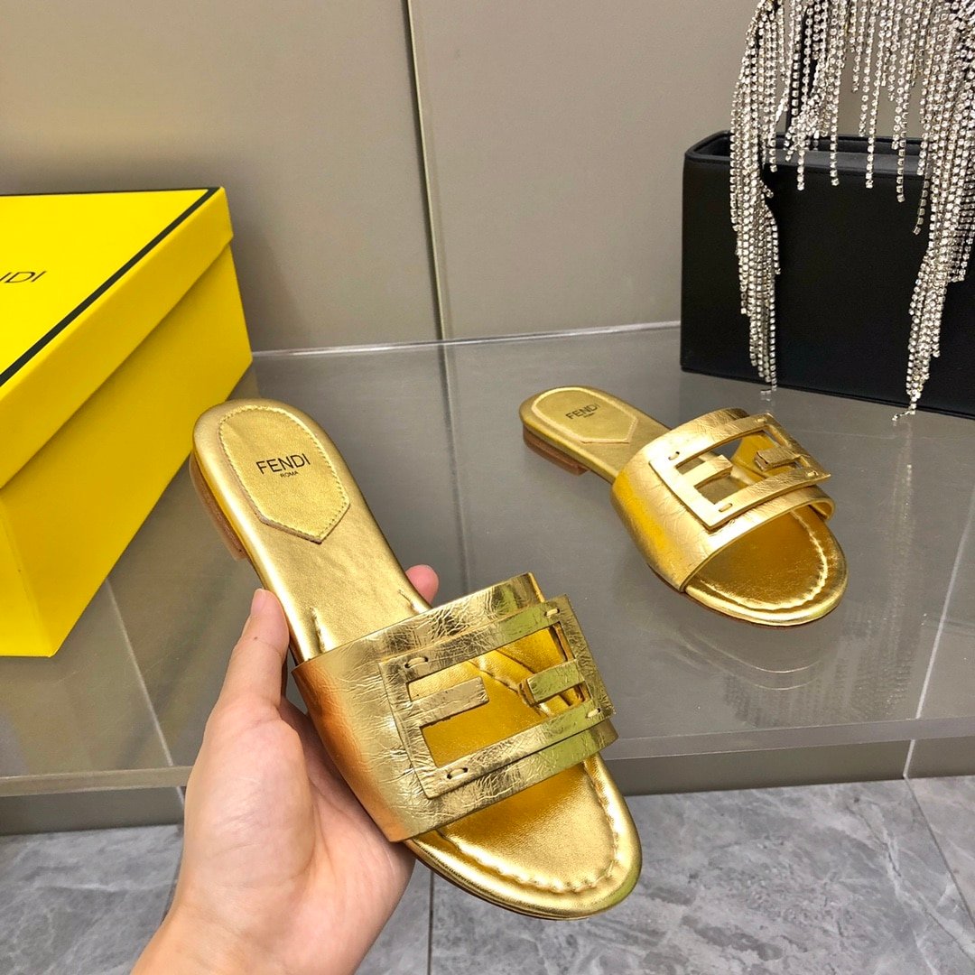 F**di Baguette Gold Nappa Leather Slides 8R8136Ai16F0Xv6