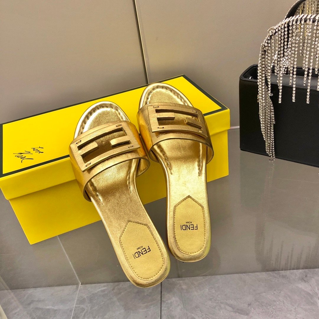 F**di Baguette Gold Nappa Leather Slides 8R8136Ai16F0Xv6