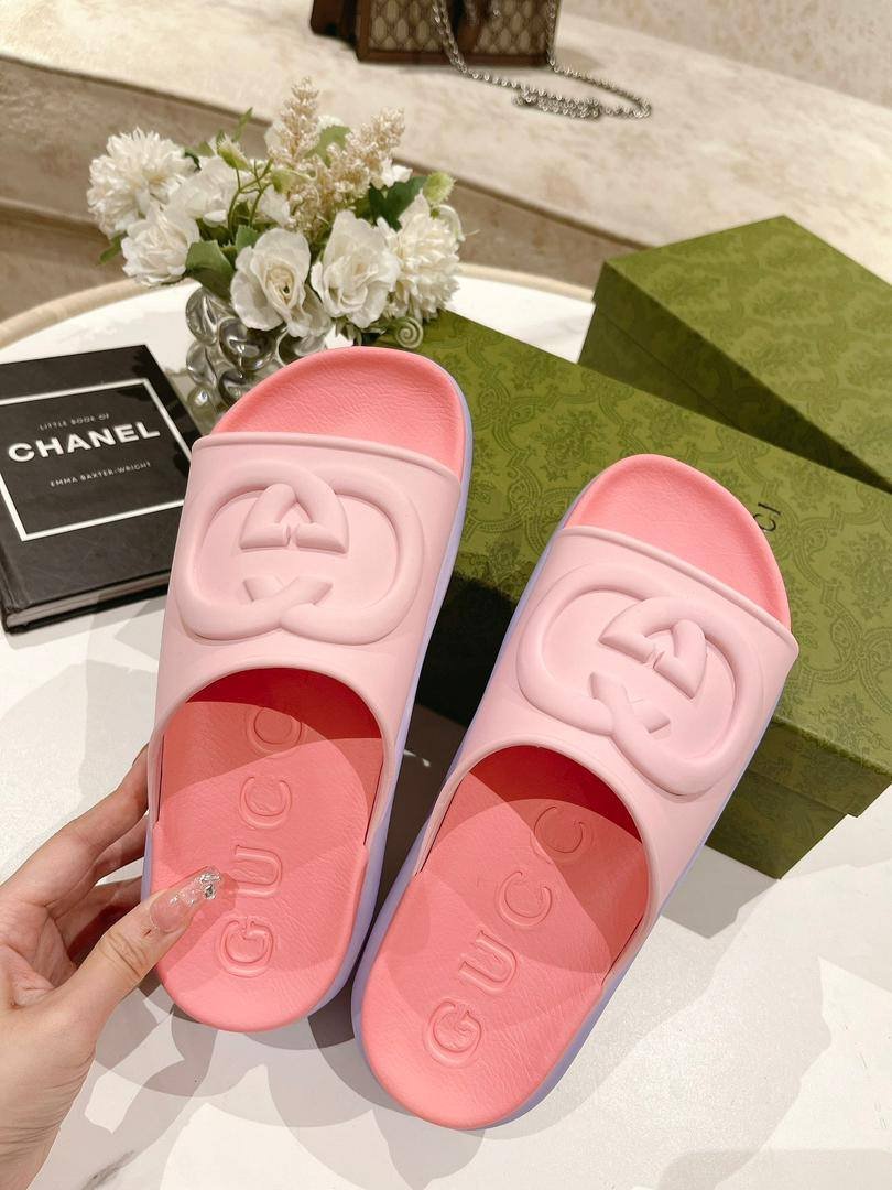 Gvc*1 Women’S Slide Sandal With Interlocking G 692845 Jf000 5823
