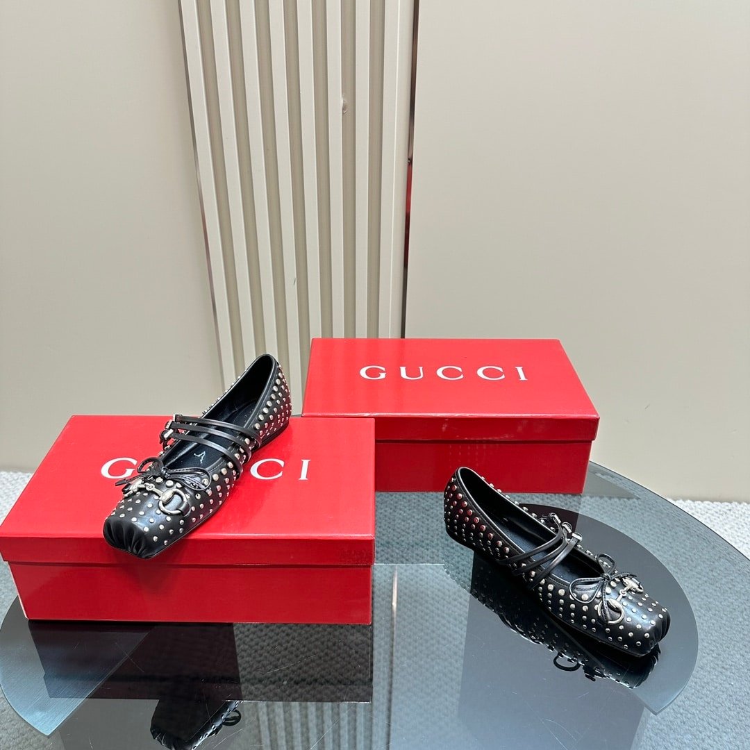 Gvc*1 Women’s Horsebit Ballet Flat Allover Studs Black 814317 Aaeev 1050