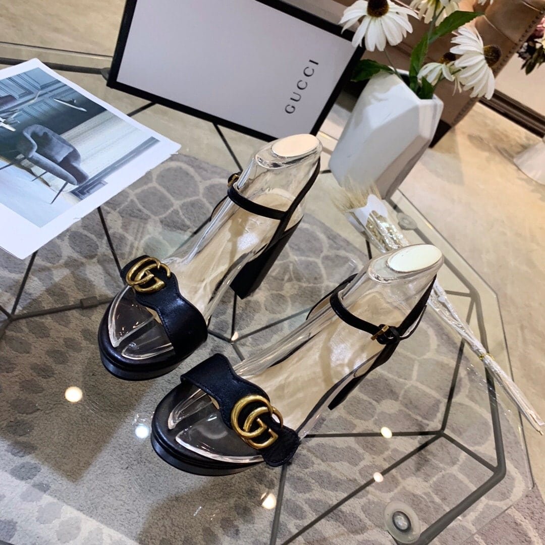 Gvc*1 Gg Leather Heeled Sandal Black