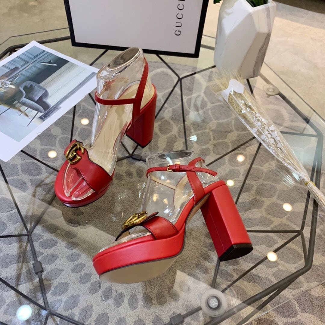 Gvc*1 Gg Leather Heeled Sandal Red