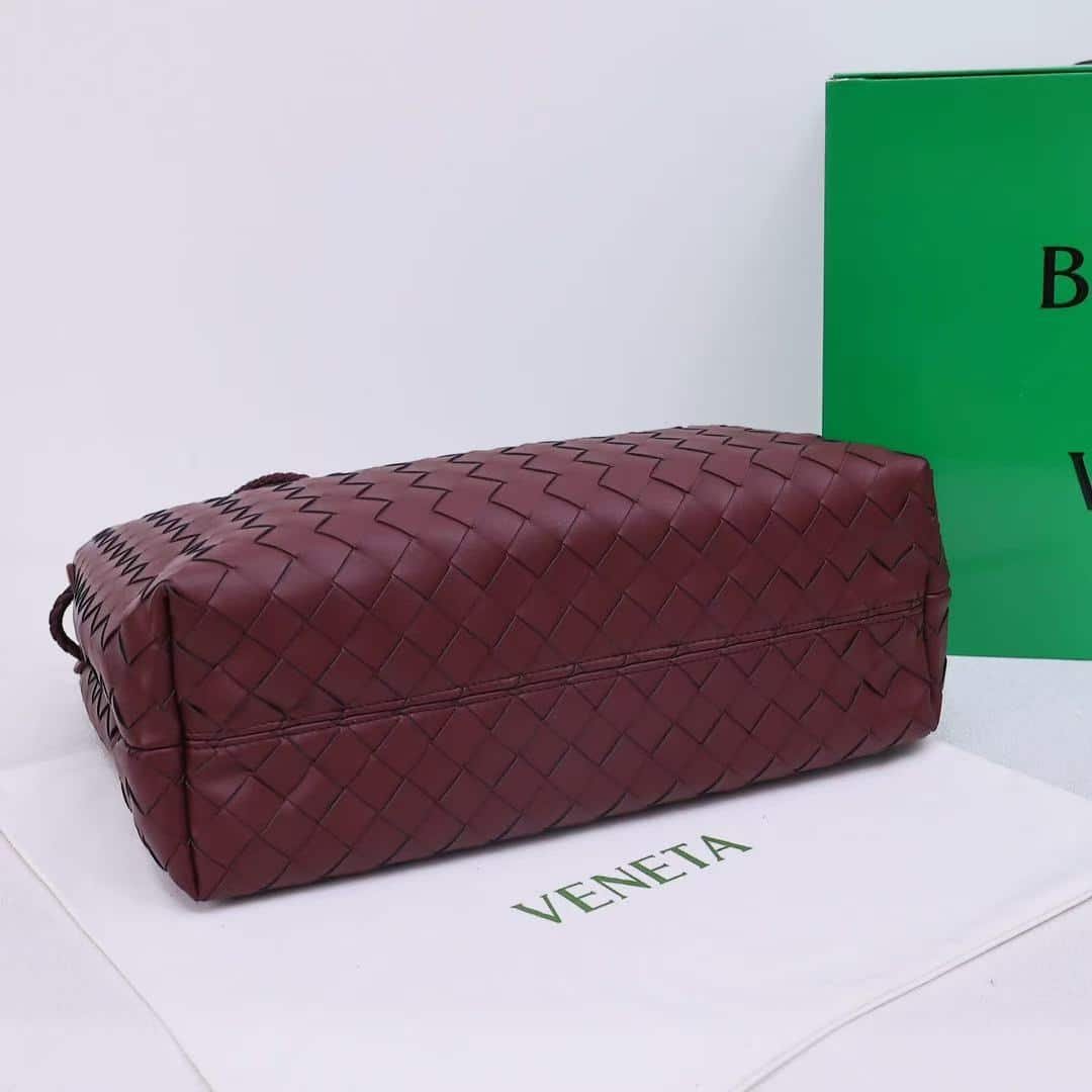 B0tt*ga Ven*ta Andiamo Intrecciato Leather Top Handle Burgundy Black 33Cm