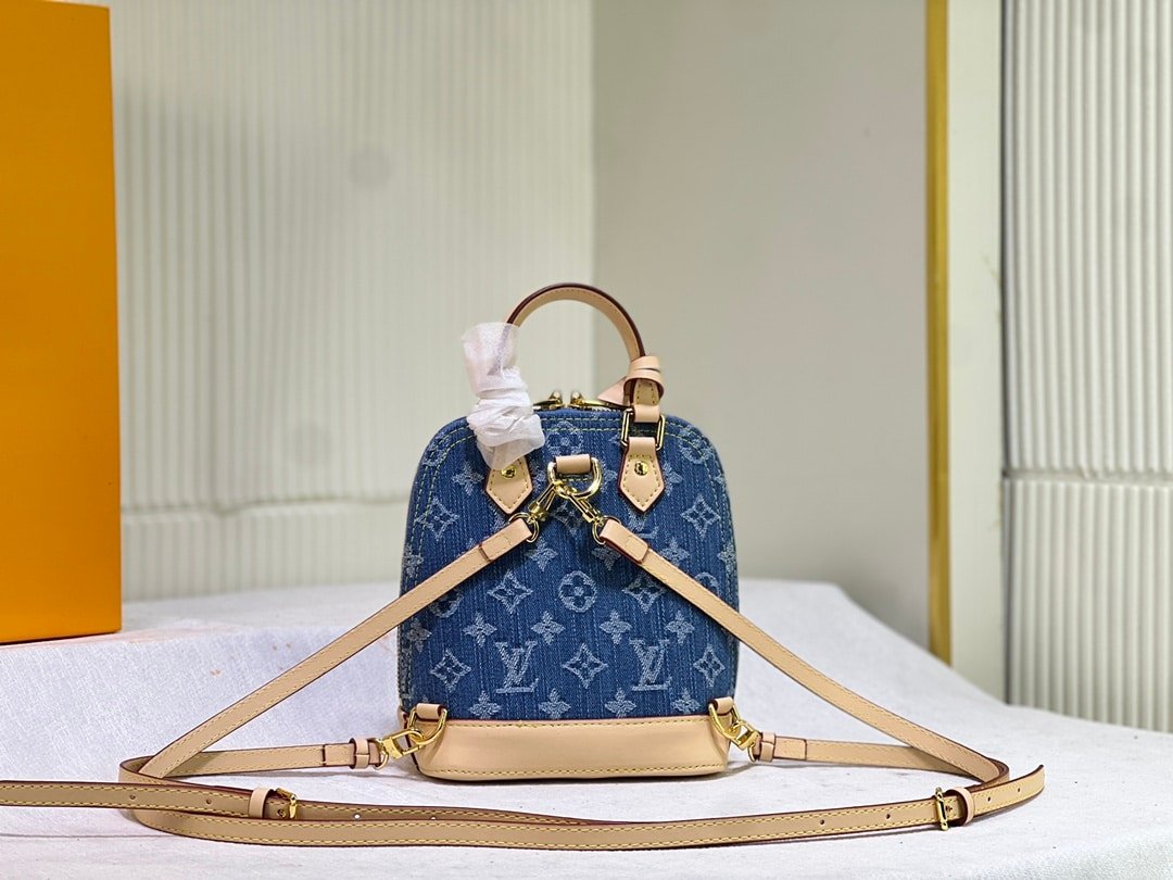 L0vis Vvtt0n Alma Backpack Blue Denim 20Cm