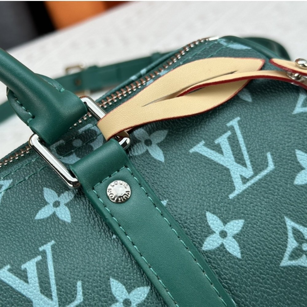 L0vis Vvtt0n Keepall Bandoulière 25 Monogram Heritage Green 25Cm M12684