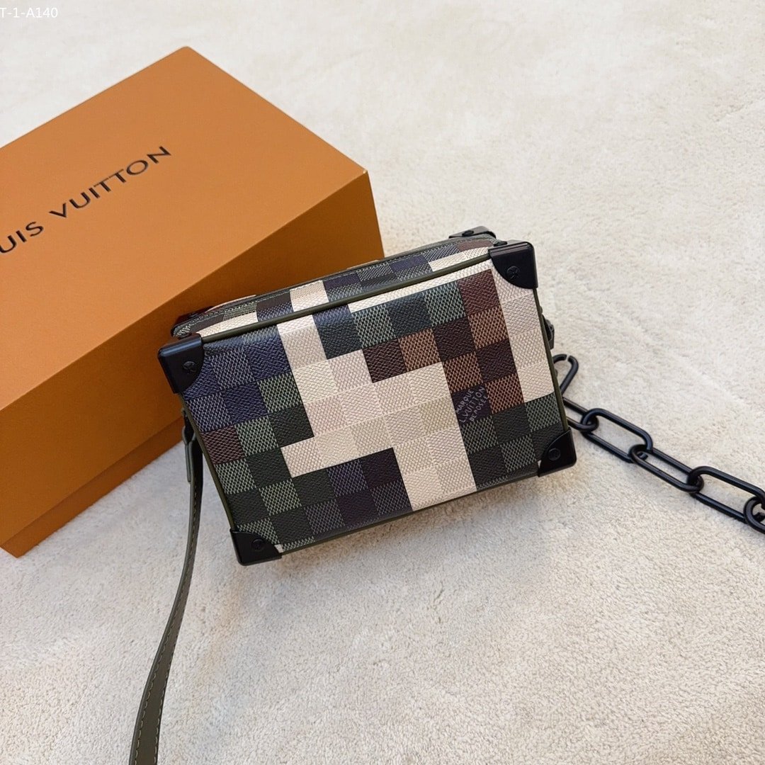 L0vis Vvtt0n Mini Soft Trunk Green 20Cm M24581