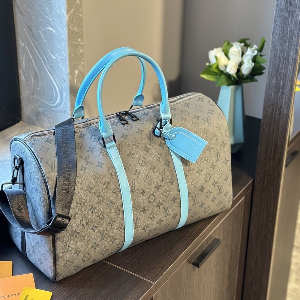 L0vis Vvtt0n Keepall Bandoulière 45 Monogram Eclipse Reverse Coated Canvas Turquoise 45Cm M11481