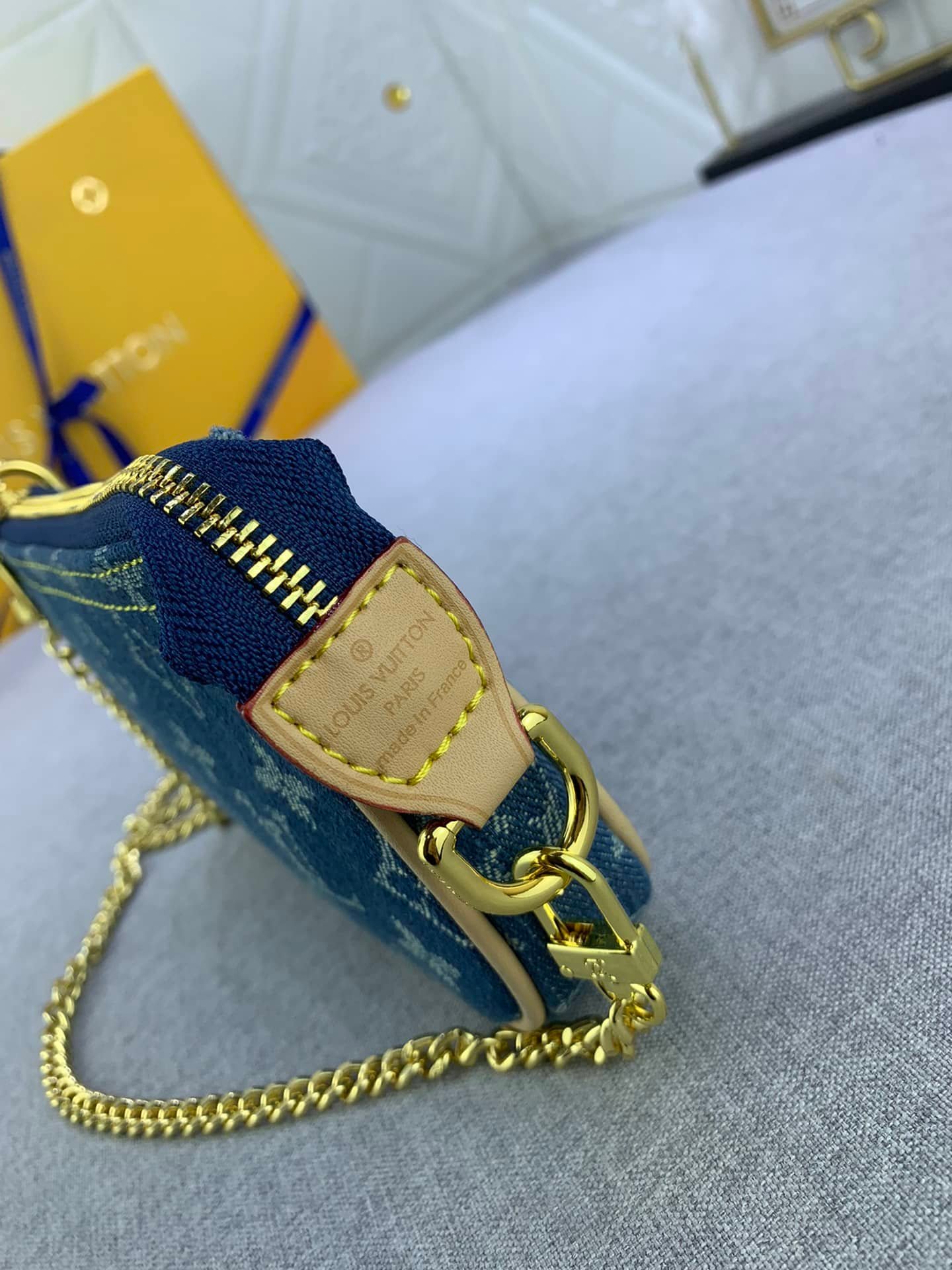L0vis Vvtt0n Mini Pochette Accessoires Monogram Denim Blue 10Cm M82960