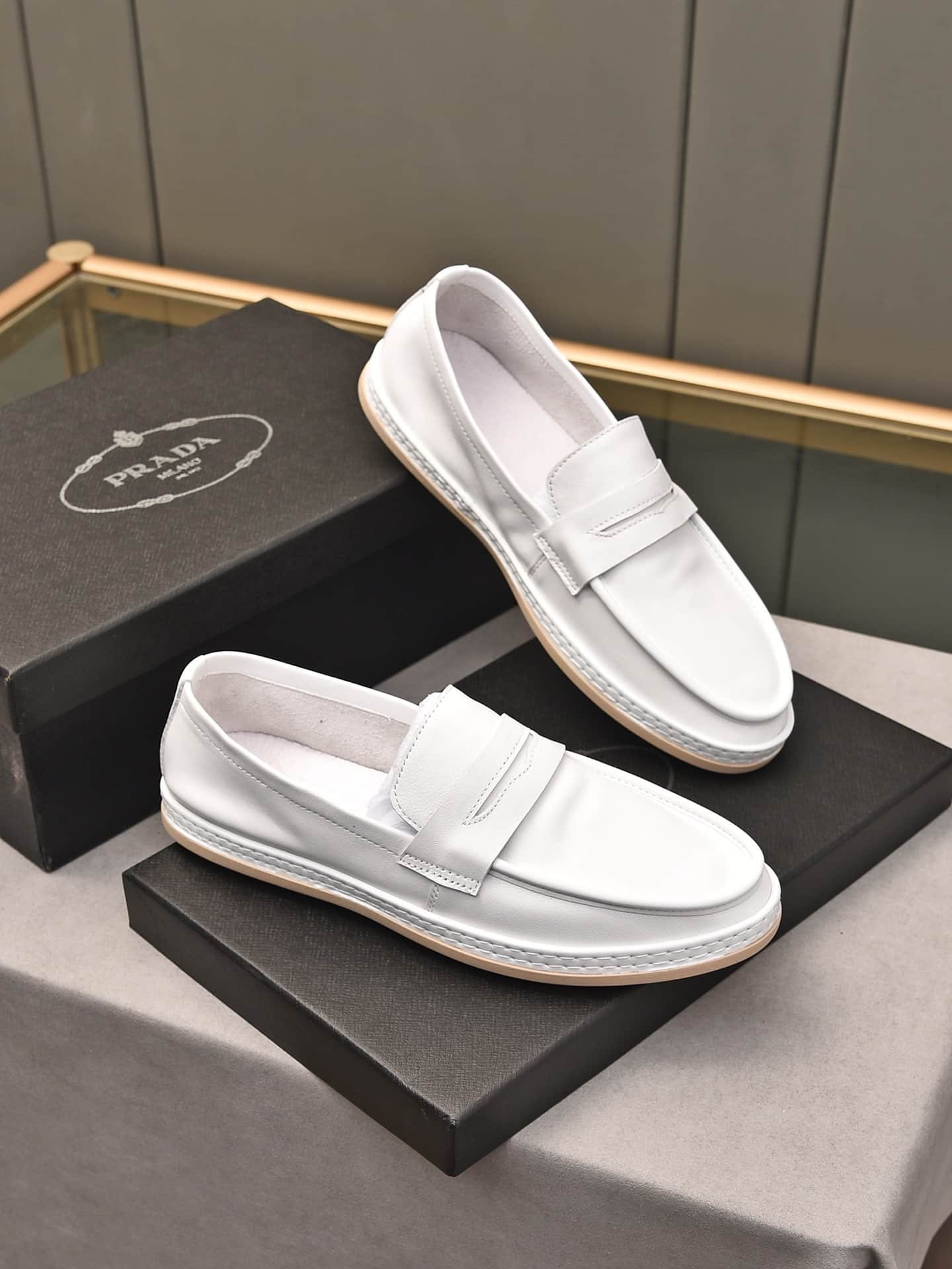 Pra*a Men’S Flat Loafers Leather White