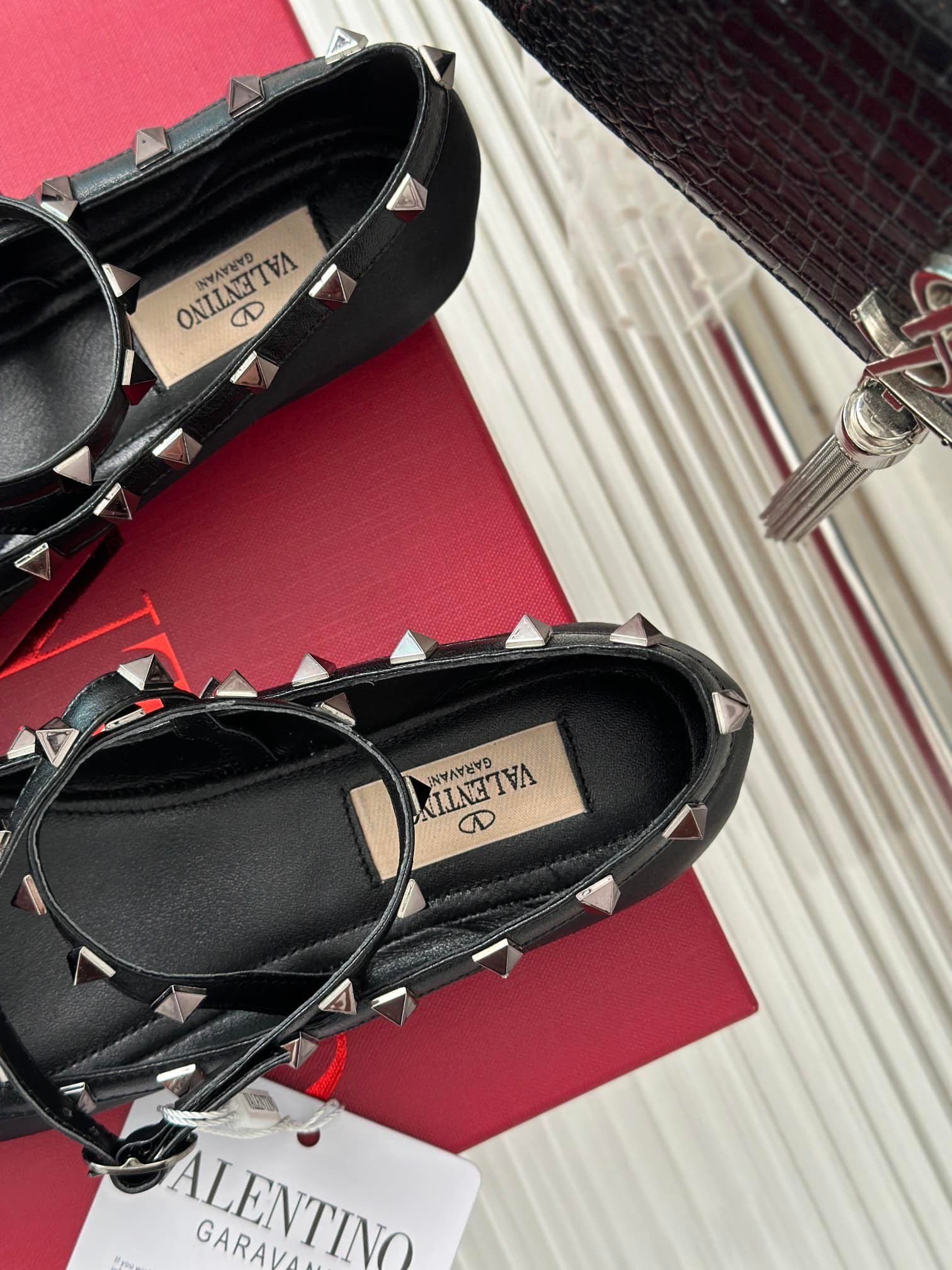 Va1e*ntin0 Garavani Rockstud Satin Ballerinas With Tone On Tone Studs Black 3W2S0Hb6Eql 0No