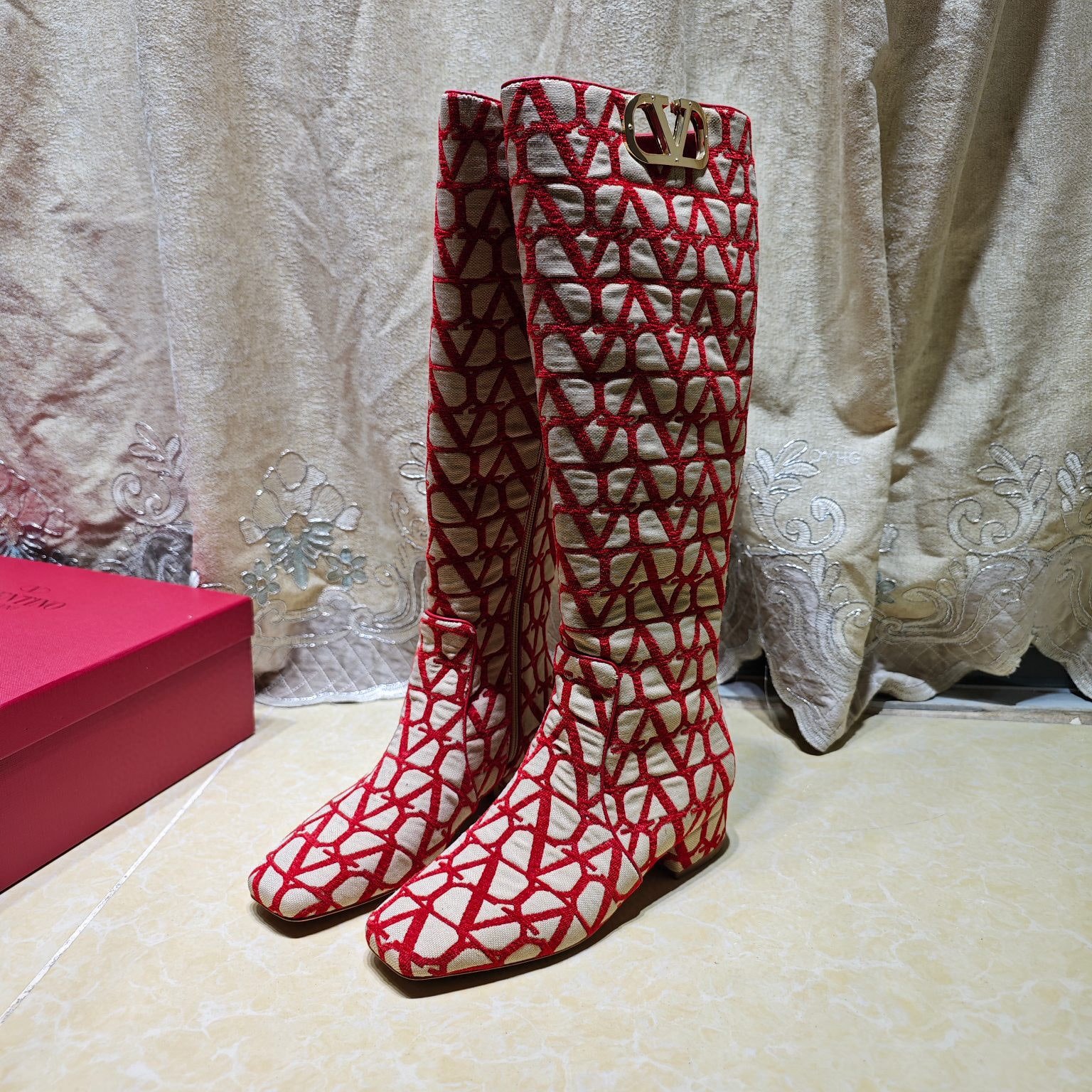 Va1e*ntin0 Vlogo Type Boot In Toile Iconographe Beige Red 2W2S0Ft9Ebhj4A