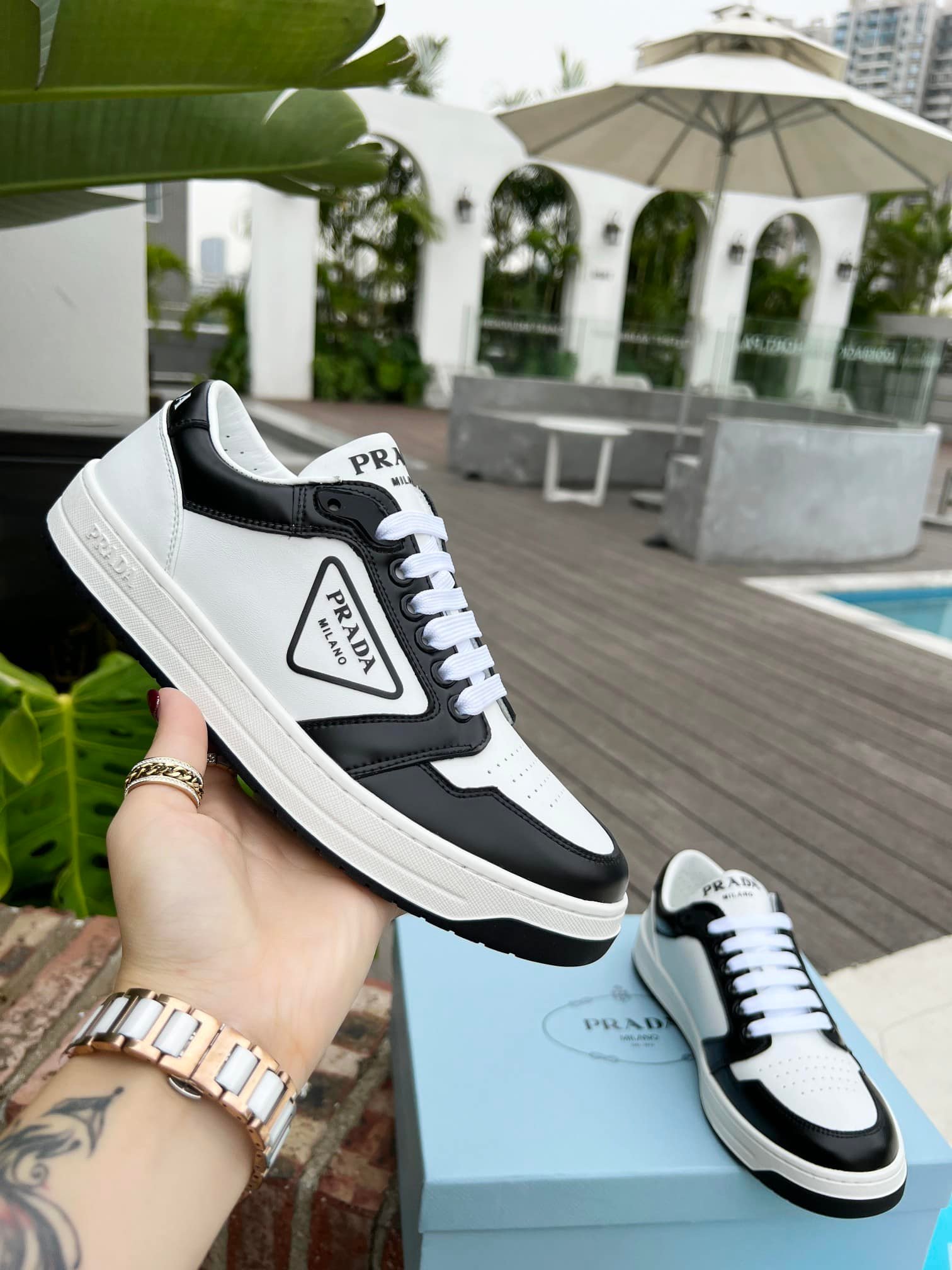Pra*a District Leather Sneaker Black White 1E790M 3Lj6 F0964 F 030